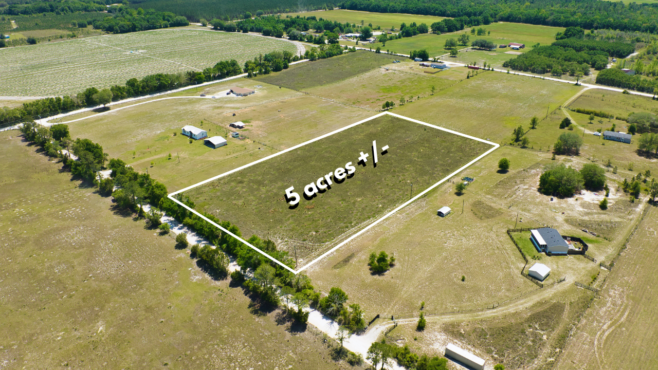 Gorgeous 4.6 Acres in Gilchrist, FL